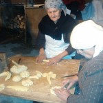 Monterosso 2017 la preparazione del pane